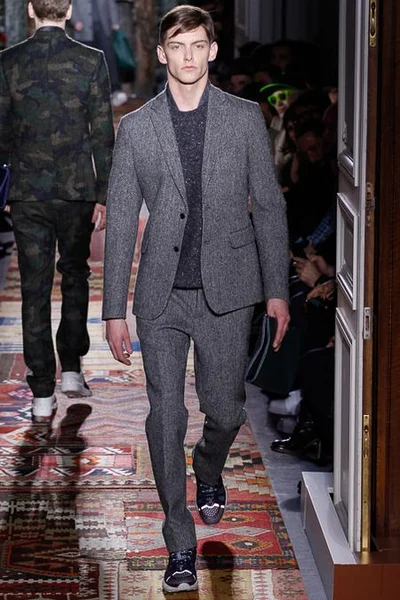 Look 36
